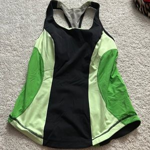 Workout tank lululemon
